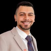 100+ "Alexander Holder" profiles