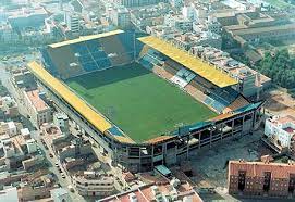 Villarreal cf)‏ هو نادي كرة قدم من مدينة فياريال في منطقة بلنسية، إسبانيا. Ø§Ù„Ù…Ù„Ø§Ø¹Ø¨ Ø§Ù„Ø±ÙŠØ§Ø¶ÙŠØ© Ù…Ù„Ø¹Ø¨ Ù„Ø§Ø³ÙŠØ±Ø§Ù…ÙŠÙƒØ§ Ø¥Ø³Ø¨Ø§Ù†ÙŠØ§