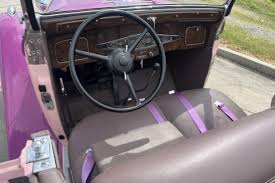 Image result for Kewanee Green Light 1932 Nash