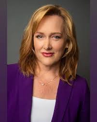 Amy Nay's Instagram, Twitter & Facebook