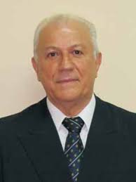 Con una profesión hacia el futuro…