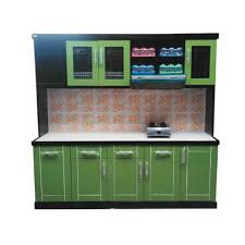 Pemberian rak berbahan dasar kayu yang ketinggiannya disususn mengikuti kemiringan tangga menjadikan ruang tampak rapi, bahkan tidak hanya buku, kolrksi film atau cd dapat terjaga rapi. Kitchen Set Mini Kitchen Set Idea