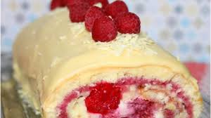 Buche Legere Aux Framboises Et Au Mascarpone Recettes Recette Mascarpone Chocolat Chocolat Blanc Chocolat
