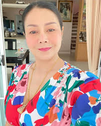 Hi, I'm single I need a husband 😊❤️