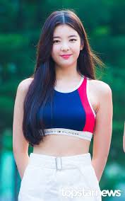 Reddit The Front Page Of The Internet In 2020 Itzy Kpop Girls Women
