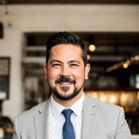 Steven Earhart's Instagram, Twitter & Facebook