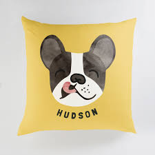 Photos of your pet sitting or standing with nothing blocking any part of their body looks best with these pillows. Unique Gifts For Pet Lovers Minted