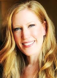 Tara Hawley's Instagram, Twitter & Facebook