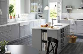 Conoce la serie knoxhult y sus combinaciones posibles. Cocinas Con Isla Ikea Rusticas Decoracion De Cocinas Rusticas Diseno De Cocina Islas De Cocina