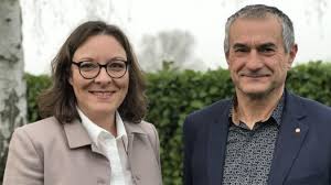 Avec Lompret 2020 Pour Vous Avec Nous La Liste D Helene Moeneclaey Prete Derriere La Maire Sortante