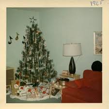 Maybe you would like to learn more about one of these? 50 Photos Of Christmas Home Decor In The 1950s And 1960s Show How Much Things Have Changed Bored Panda