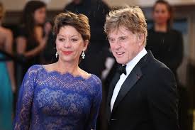 Robert redford has three children, shauna schlosser, jamie redford and amy redford. Who Is Robert Redford S Wife Sibylle Szaggars What Does She Do For A Living