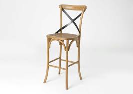 Le tabouret bistrot métal peut prendre différentes formes. Chaise De Bar En Bois Naturel Avec Croisillon Et Assise Cannage 46x42x118cm Tabourets De Bar Chaises De Bar Pier Import