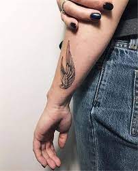 40 Stunning And Fantastic Angel Wings Designs You Must Try Page 17 Of 40 Cute Hostess For Modern Women Neck Tattoo Wing Tattoo Wing Tattoos On Wrist