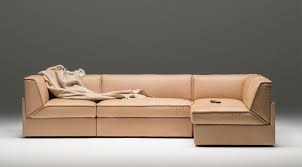 Alibaba.com bietet zurücklehnen sofa marken von renommierten marken an und wird von zertifizierten lieferanten verkauft. Designer 3 Sitzer Ecksofa Mit Hellbraunem Lederbezug Und In Der Hochsten Qualitat Design Sofa Wohnzimmer Sofa Design Modul Sofa Moderne Couch