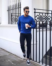 Calça Azul Combina Com Que Cor De Blusa Moda Masculina Como Combinar A Cor Azul Marco Da Moda Roupa Urbana Masculina Casual Winter Outfits Roupas Da Moda Para Homens