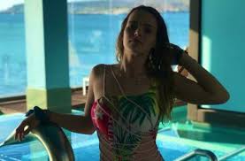 Jun 29, 2021 · fani, christofer, marta peñate y marina, los exparticipantes de 'la isla de las tentaciones' que han sido pillados en el aeropuerto rumbo a santo domingo.telecinco Marta Penate Canarias Noticias