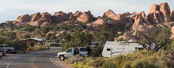 From the devils garden trailhead, take the initially paved path over mostly level ground between rock fins. Camping Arches National Park U S National Park Service
