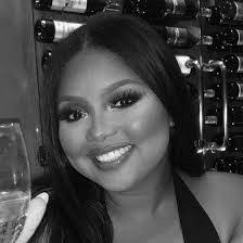 Caprice Robinson's Instagram, Twitter & Facebook