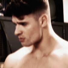 Malik Summers's Instagram, Twitter & Facebook