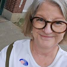 Melanie London (@melanie.london.92) • Facebook