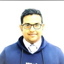 Carrie Lu's Instagram, Twitter & Facebook