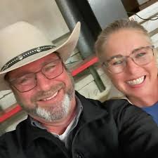 MylynJudd and #McKynleeJudd are in the middle team. The girl's team won the  #wildponyrace at the #prca @oldfortdaysrodeo! Way to go girls! #rodeo  #cowgirls #cowgirltough #wrangler #ramrodeo #justinboots CowboyChannel  RodeoKids.com