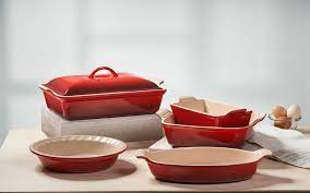 Produce Perfect Results With Le Creuset Stoneware Baking Dishes Le Creuset Official Site