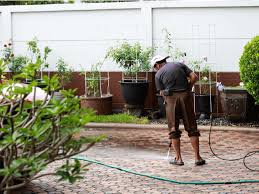 The bleach will only make the rust stain worse. How To Remove Stains From A Driveway Patio Or Concrete Surface