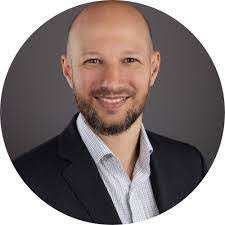 Jesse Kipper's Instagram, Twitter & Facebook