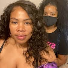 Farrah Bowen's Instagram, Twitter & Facebook