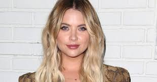 Spettacolo: Ashley Benson con G-Eazy al matrimonio della sorella