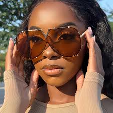 Sunglasses Brands Best Sunglasses For 2020 Women's Sunglasses Brands Top  Sunglasses For 2020 Sunglasses Frames Womens