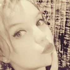 Stream Veronica Cortes music