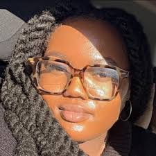 Kayla Mccracken's Instagram, Twitter & Facebook