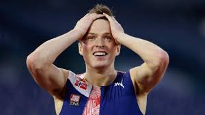 Update information for karsten warholm ». Karsten Warholm Breaks Kevin Young S 29 Year Old 400m Hurdles World Record Nbs News