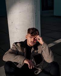 Последние твиты от walter karstens (@karstenswalter). Karsten Walter Official Homepage Karsten Walter Feuerherz