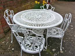 White Wrought Iron Garden Furniture In 2020 Cast Iron Garden Furniture Wrought Iron Garden Furniture Wrought Iron Patio Furniture