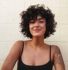 Slightly messy hairstyles for curly hair are the easiest in styling. Cute Short Curly Hairstyles Ideas For Women 32 Fashionnita In 2020 Cute Short Curly Hairstyles Short Curly Hair Curly Wigs