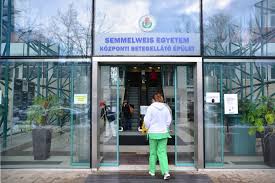 A hallgatóink általános tanulmányi eligazítása viszont az új honlapra került át. Elindult A Gyogyito Munka A Semmelweis Egyetem Kozponti Betegellato Epuleteben Jozsefvaros Hu