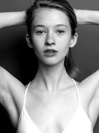 EMMA FRANK discography (top albums) and reviews