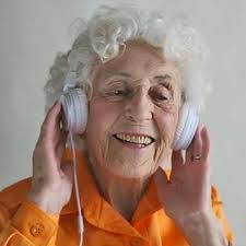 agingandarts [licensed for non-commercial use only]