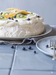 Chelsea S Pavlova Chelseawinter Co Nz Pavlova Recipe Pavlova Pavlova Toppings
