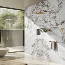 Marble-Look Surfaces in Luxury Hotel Room Design