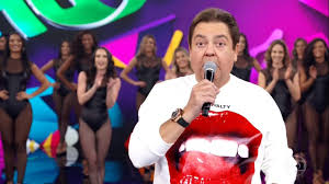 Décima eliminada do bbb21, thaís esteve no palco do domingão do faustão neste domingo, 18 de abril,. Perfil No Twitter Mostra Precos Das Roupas Usadas Por Faustao Veja Jovem Pan