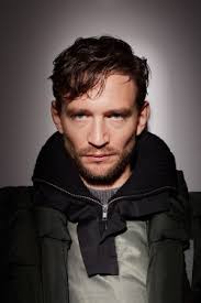 Rick Okon is Kapitänleutnant Klaus Hoffmann in Das Boot . He reports about  the shooting: “ There were an infinite number of...