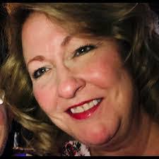 Michelle Dorney's Instagram, Twitter & Facebook