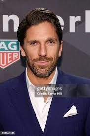 336 Dont Crack Under Pressure Stock Photos, High-Res Pictures, and Images