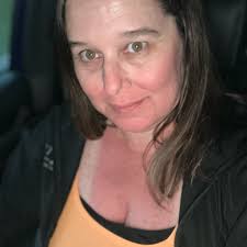 Need groceries near New Bern High School?