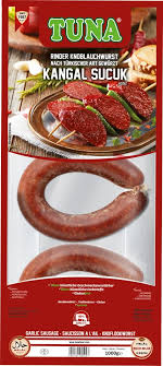 Sujuk or sucuk is a dry, spicy and fermented sausage which is eaten from the balkans to the middle east and central asia. Sucuk Tuna Rinder Knoblauchwurst Turkisch Kaufland De